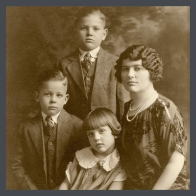 1920s family